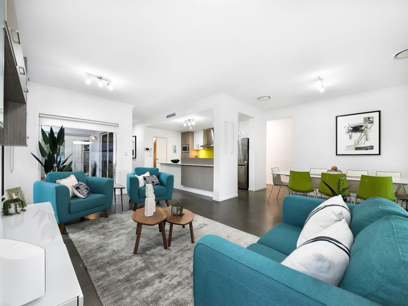 2 Foxwood Circuit, Wakerley QLD 4154