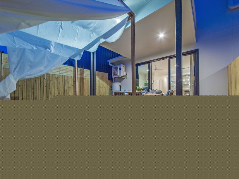 2/84 Andrew Street, Wynnum QLD 4178