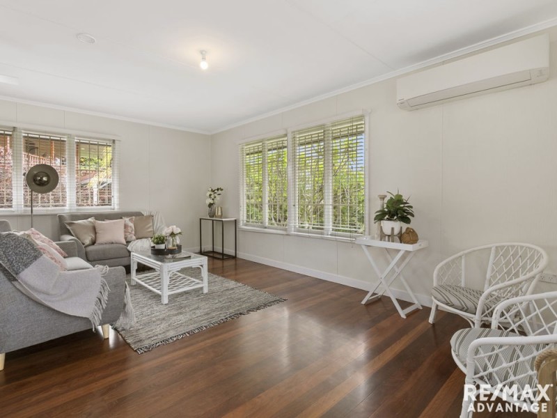 15 Pavlu Street, Wynnum West QLD 4178