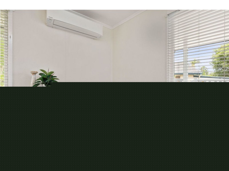 15 Pavlu Street, Wynnum West QLD 4178