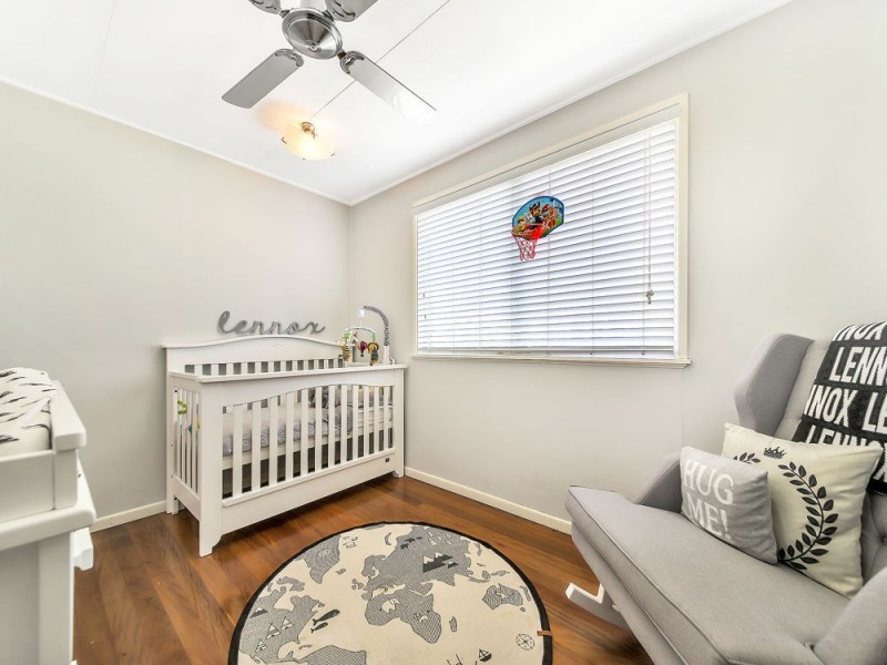 79 Moreton Ave, Wynnum QLD 4178