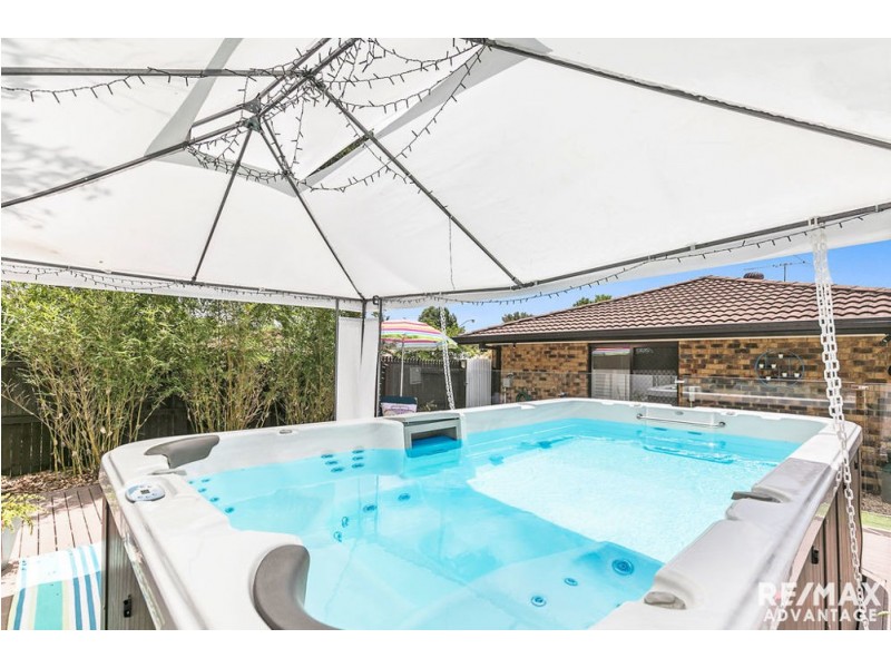 28 Loughrea Street, Tingalpa QLD 4173