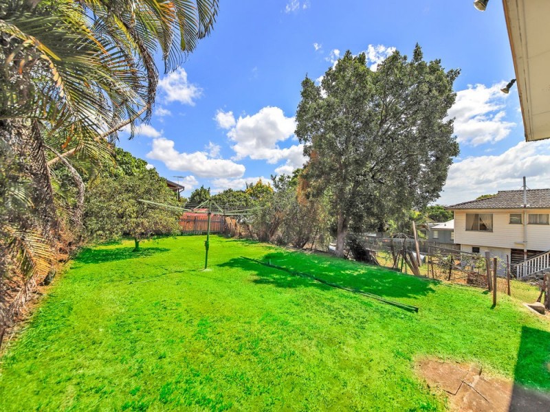 212 Sibley Road, Wynnum West QLD 4178