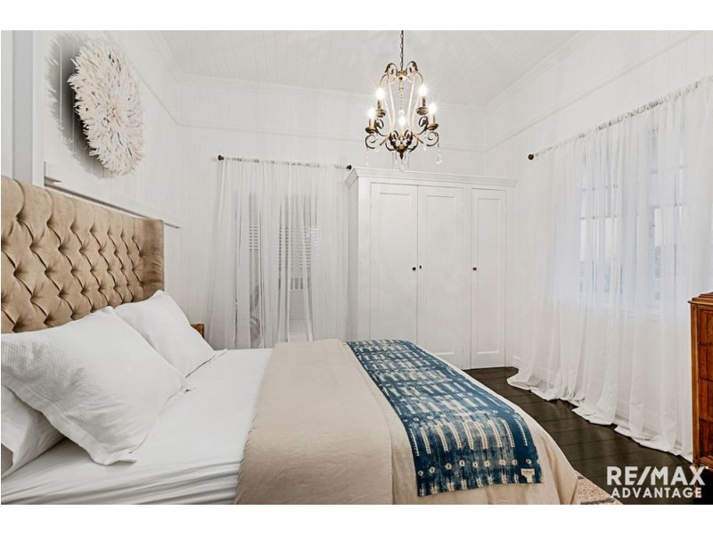 109 Walnut Street, Wynnum QLD 4178