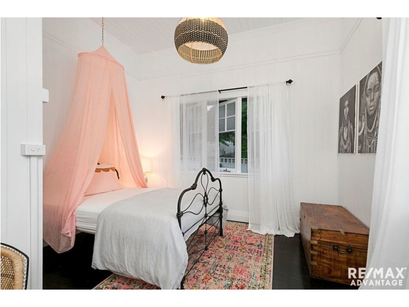 109 Walnut Street, Wynnum QLD 4178