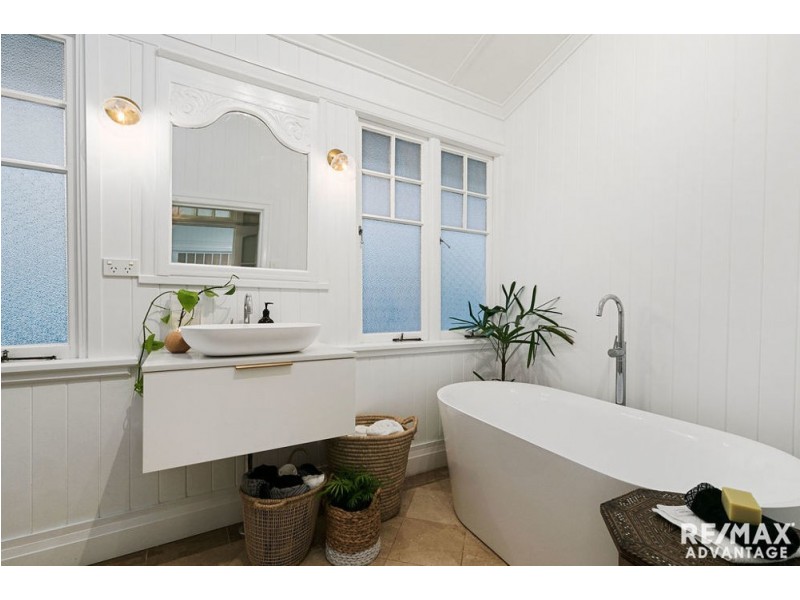 109 Walnut Street, Wynnum QLD 4178