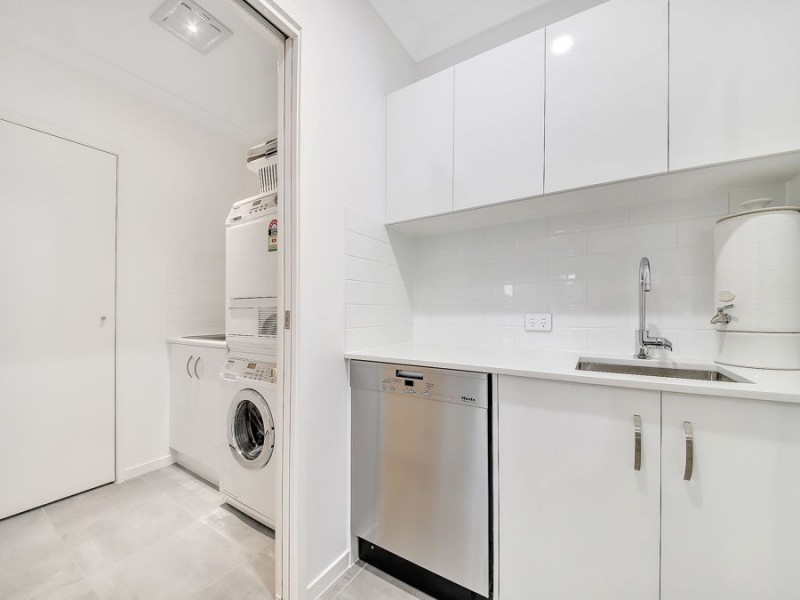 20 Campbell Street, Wakerley QLD 4154