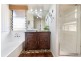 2 Gordon Parade, Manly QLD 4179