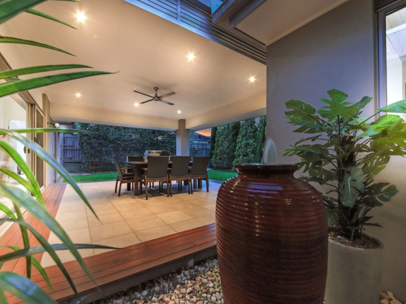 14 Macquarie Street, Wakerley QLD 4154