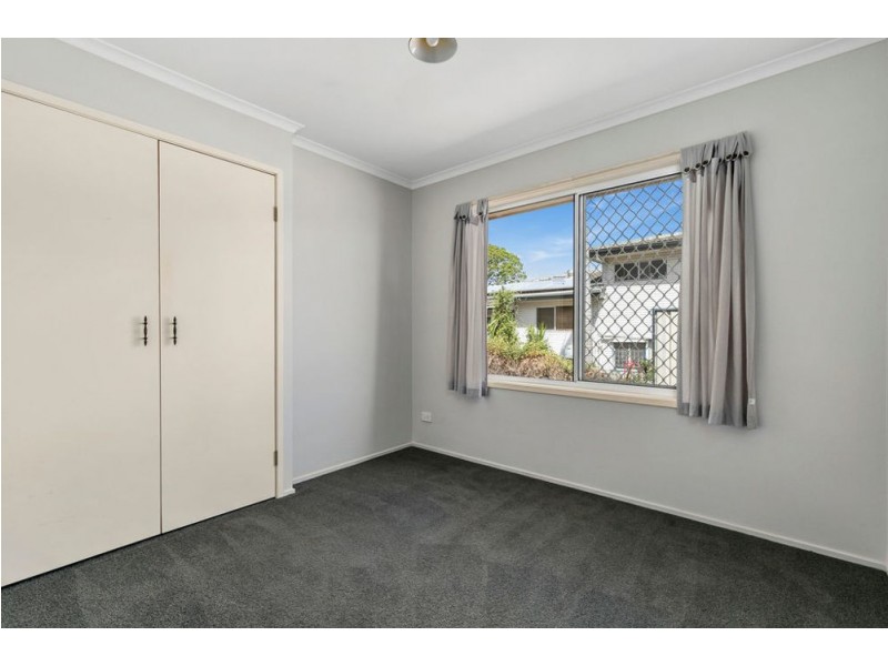 48 Harman St, Manly QLD 4179
