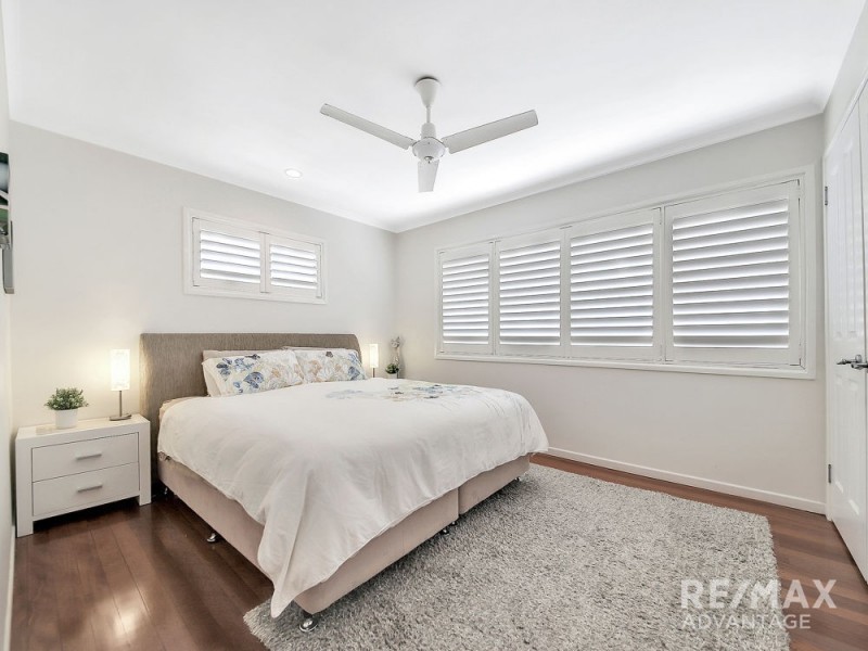 67 Roseberry Parade, Wynnum West QLD 4178