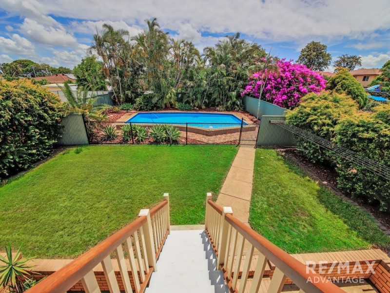 67 Roseberry Parade, Wynnum West QLD 4178