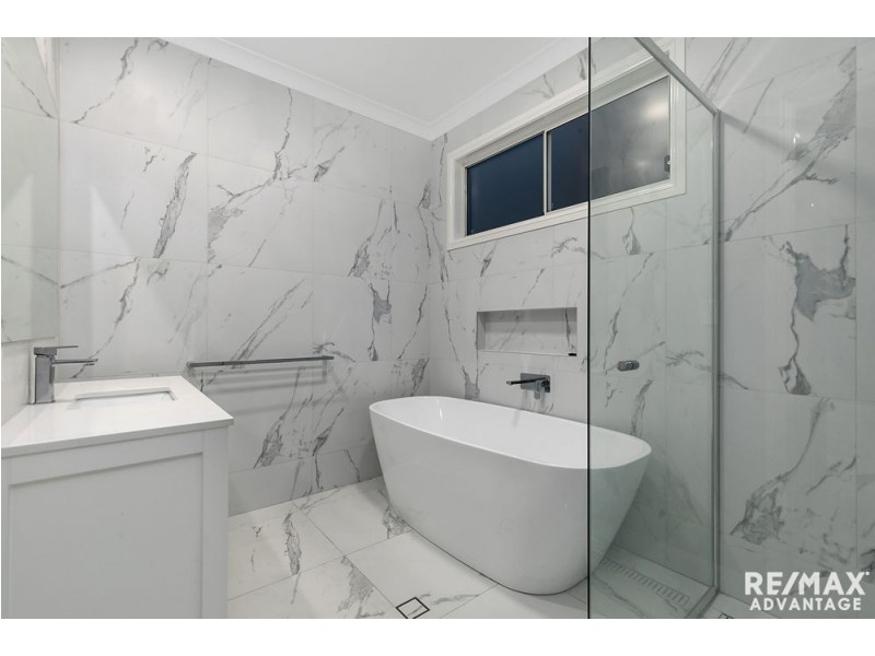 49 Walnut Street, Wynnum QLD 4178