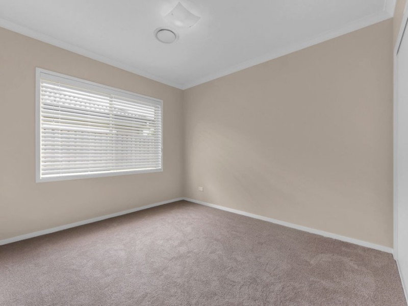 12 Foxwood Circuit, Wakerley QLD 4154