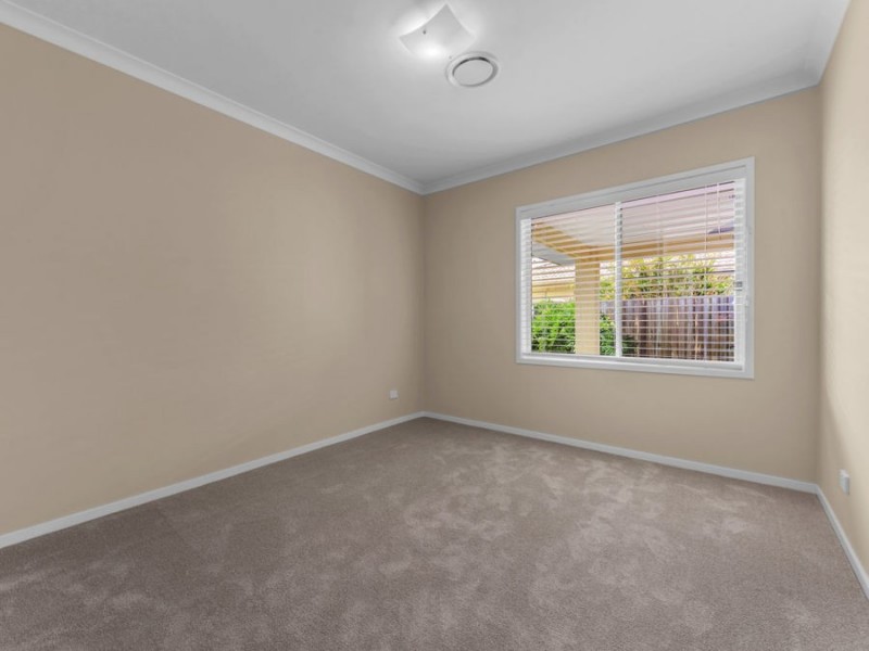 12 Foxwood Circuit, Wakerley QLD 4154