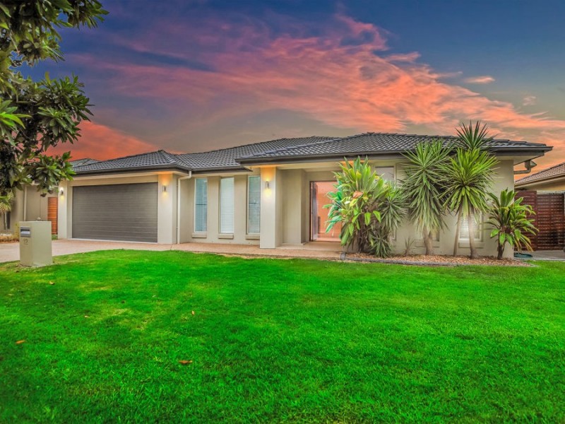 12 Foxwood Circuit, Wakerley QLD 4154