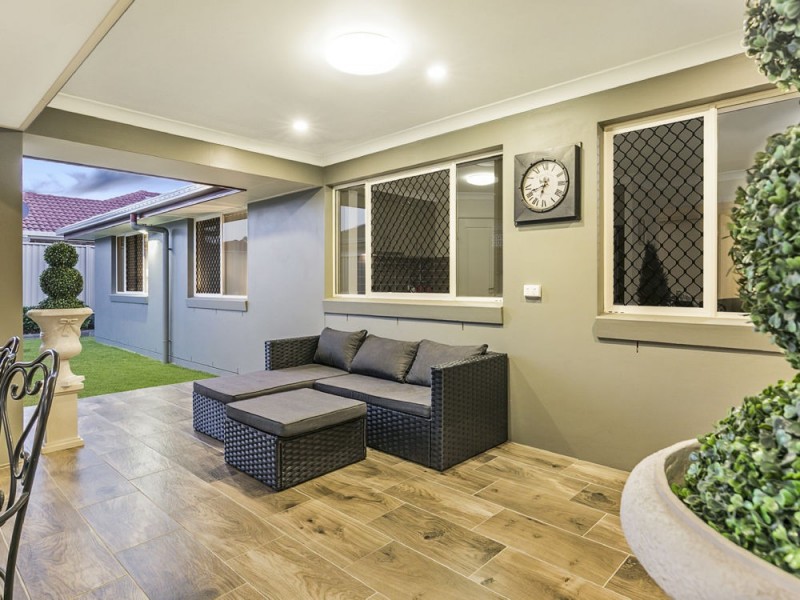 127 Ropley Road, Wynnum West QLD 4178