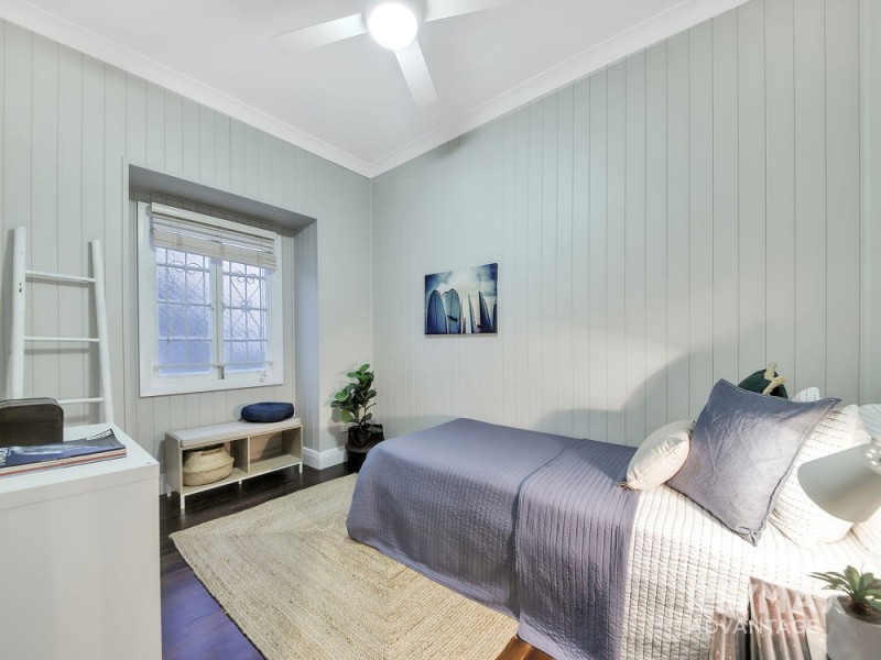 40 Strawberry Road, Manly West QLD 4179