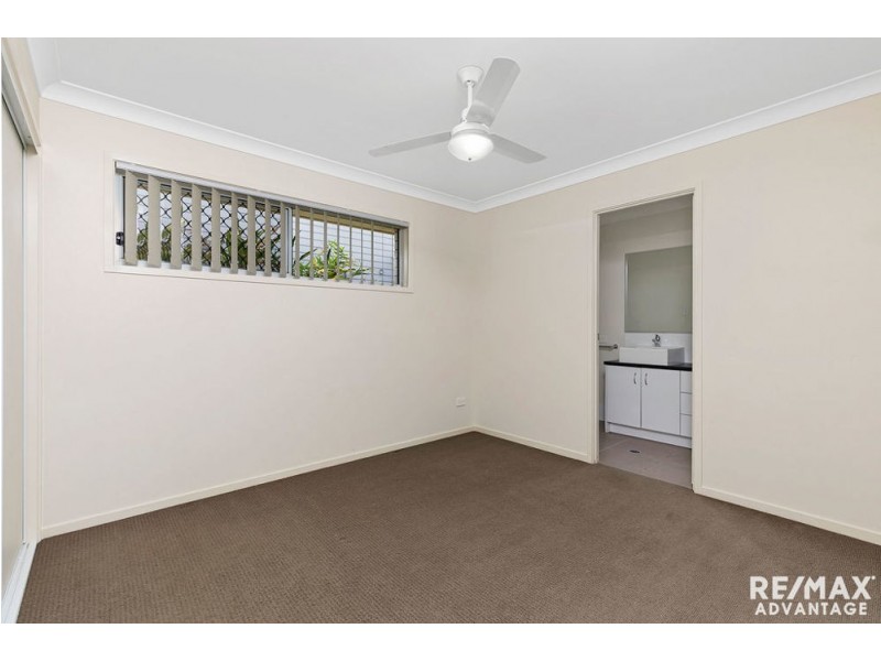 33 Violet Street, Wynnum QLD 4178