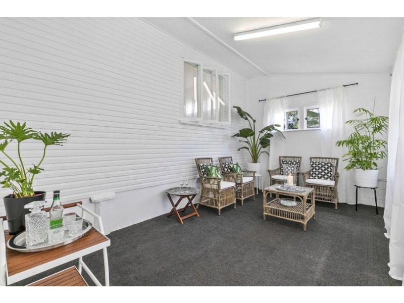 155 Wondall Road, Wynnum West QLD 4178
