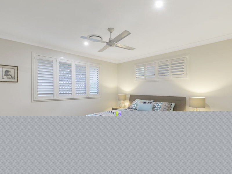 10 Cola Crescent, Wynnum West QLD 4178