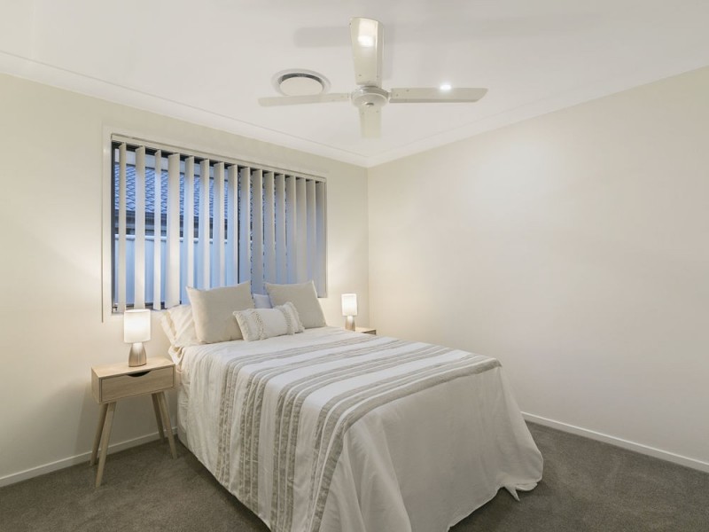 10 Cola Crescent, Wynnum West QLD 4178