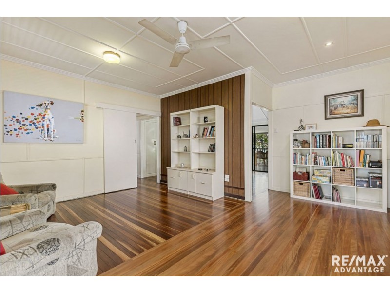 16 Bird Street, Manly QLD 4179