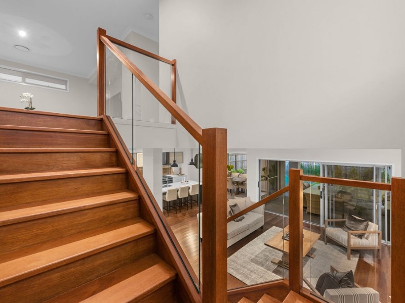 14 Warren Street, Wakerley QLD 4154