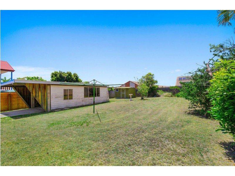 19 Gannon Avenue, Manly QLD 4179