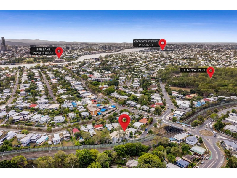 4/2 Little Bennett St, Norman Park QLD 4170