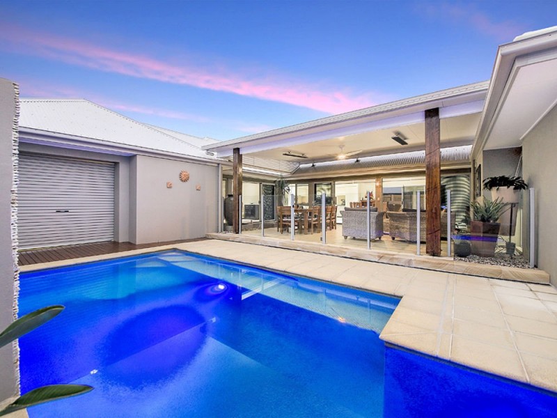 23 Watervale Parade, Wakerley QLD 4154