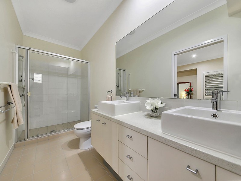 23 Watervale Parade, Wakerley QLD 4154