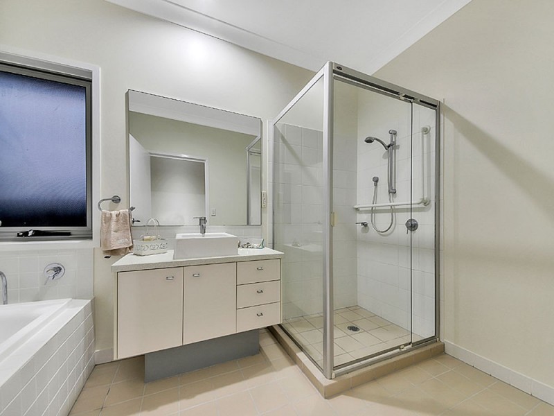 23 Watervale Parade, Wakerley QLD 4154