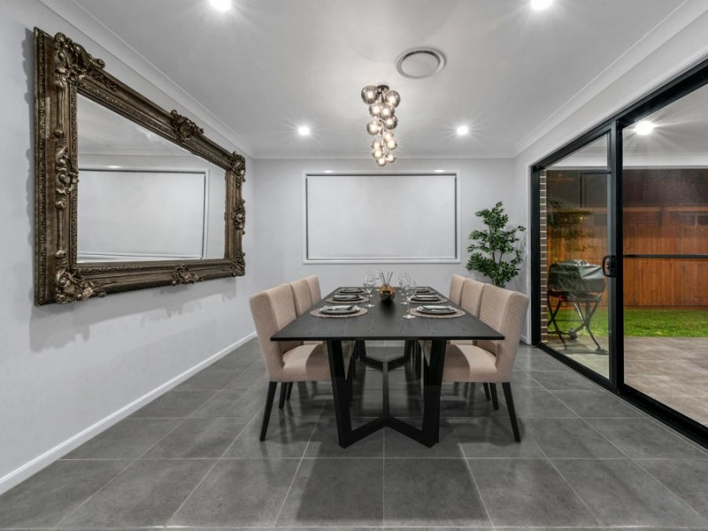 13 Manchester Street, Gumdale QLD 4154