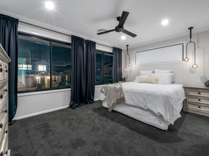 13 Manchester Street, Gumdale QLD 4154