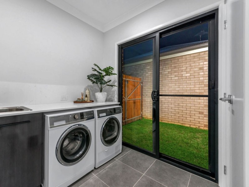 13 Manchester Street, Gumdale QLD 4154