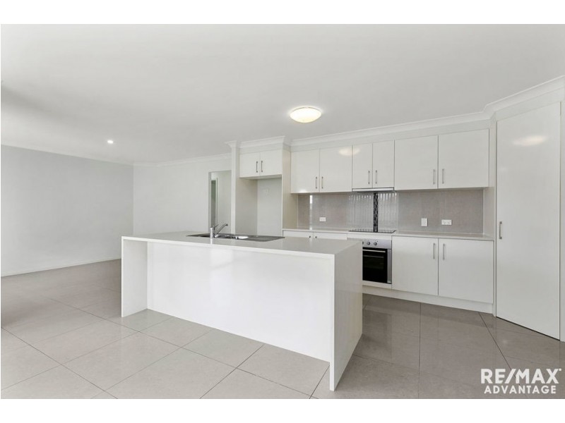 69 Hindes Street, Lota QLD 4179