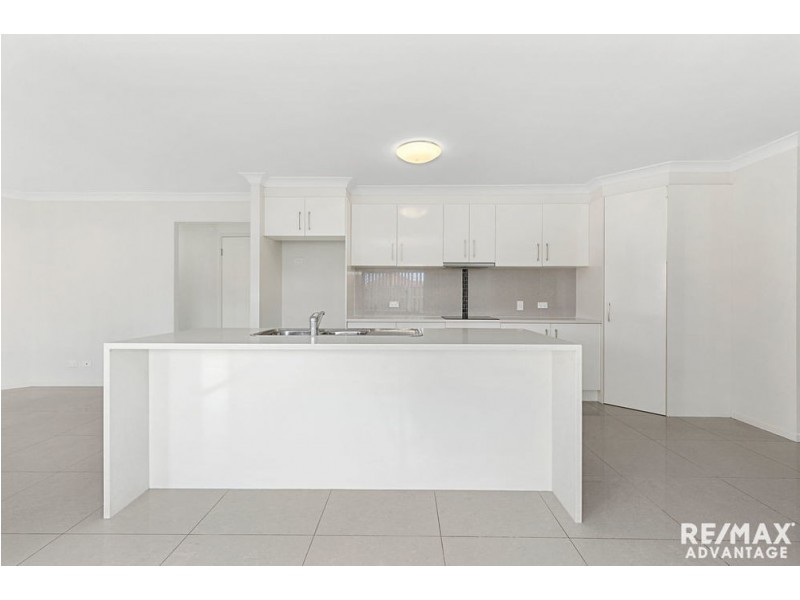 69 Hindes Street, Lota QLD 4179