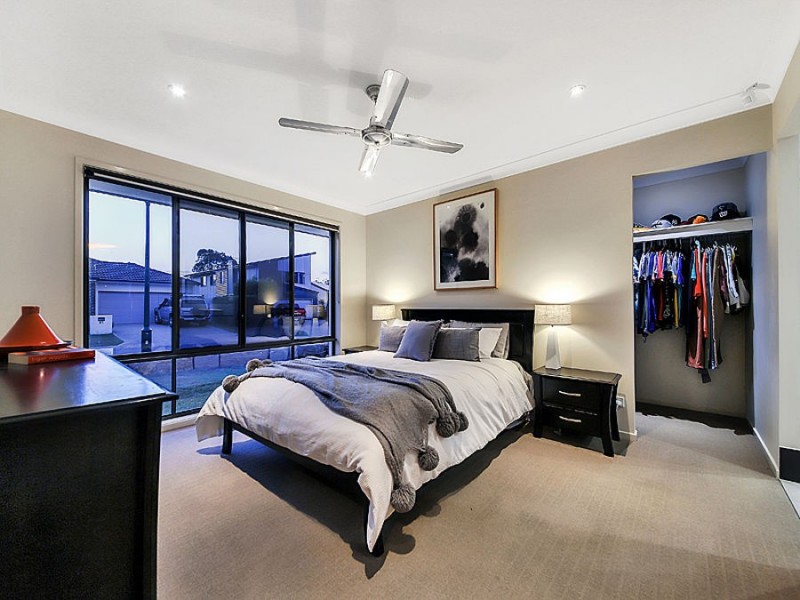 48 Foxwood Circuit, Wakerley QLD 4154