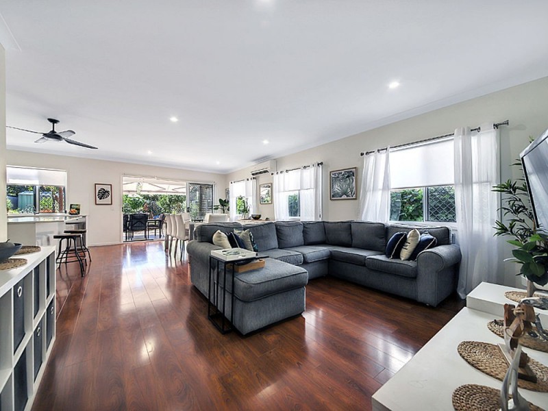 11 Richard Street, Lota QLD 4179