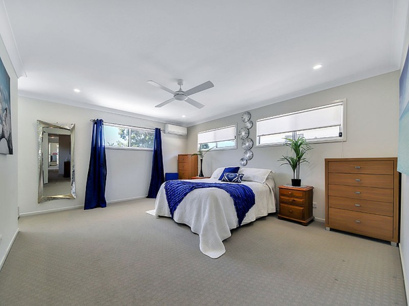 11 Richard Street, Lota QLD 4179