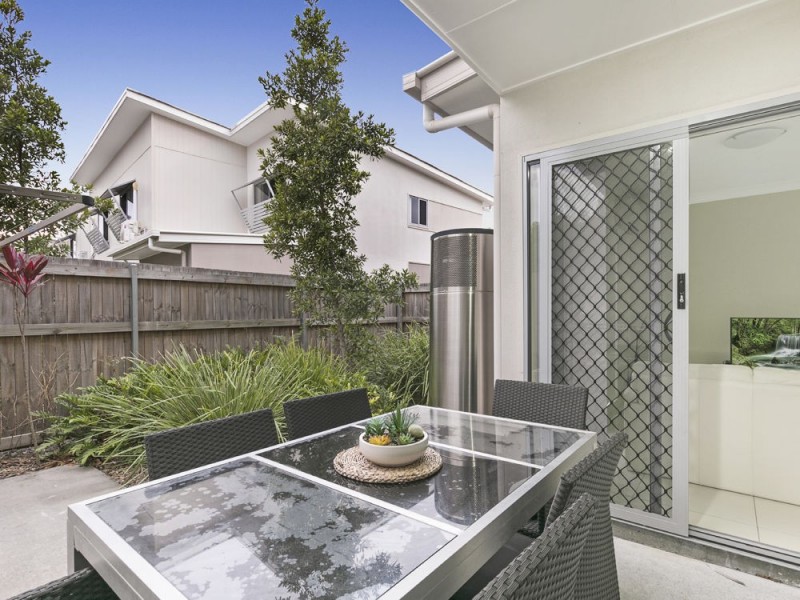 54/12 Singh Street, Wynnum West QLD 4178
