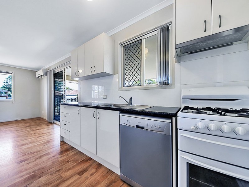 8 Hagley Street, Tingalpa QLD 4173