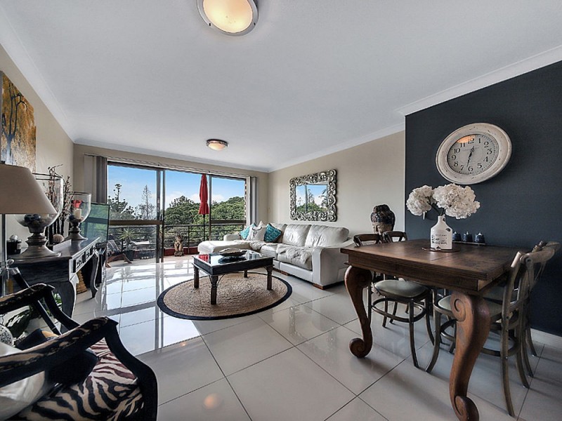 15/127 Wynnum Esplanade, Wynnum QLD 4178