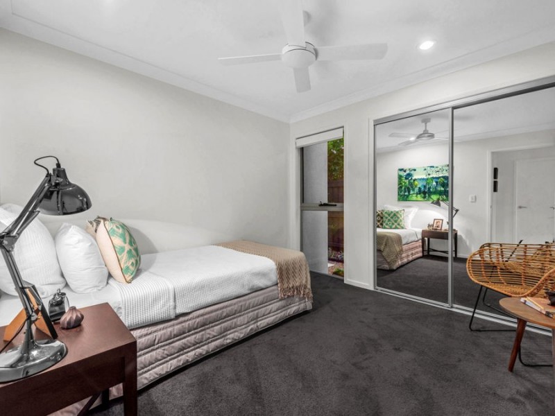 17 Margaret Crescent, Wakerley QLD 4154