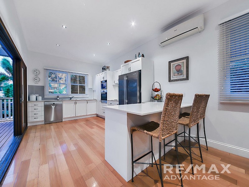 50 Walnut Street, Wynnum QLD 4178