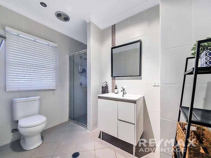 50 Walnut Street, Wynnum QLD 4178