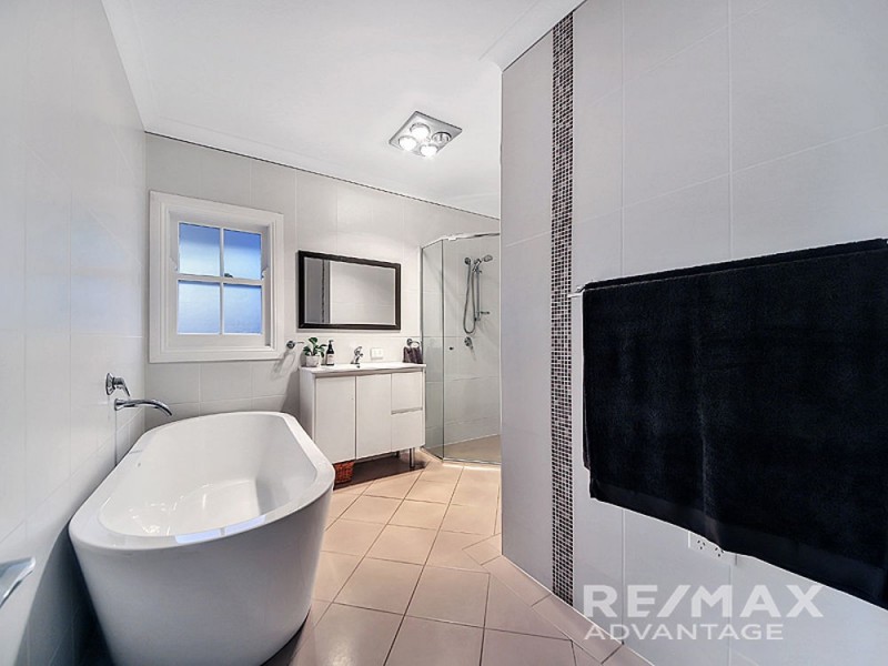 50 Walnut Street, Wynnum QLD 4178