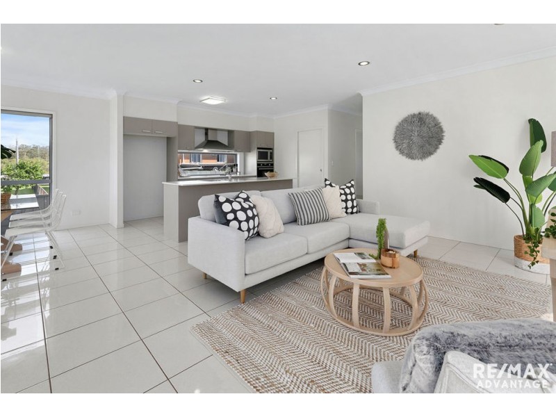 48 Bellevue Parade, Lota QLD 4179