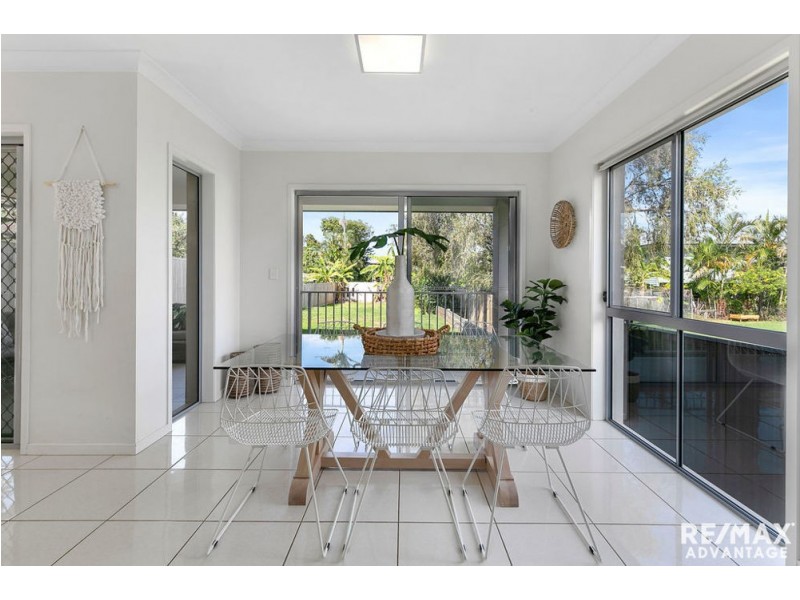 48 Bellevue Parade, Lota QLD 4179
